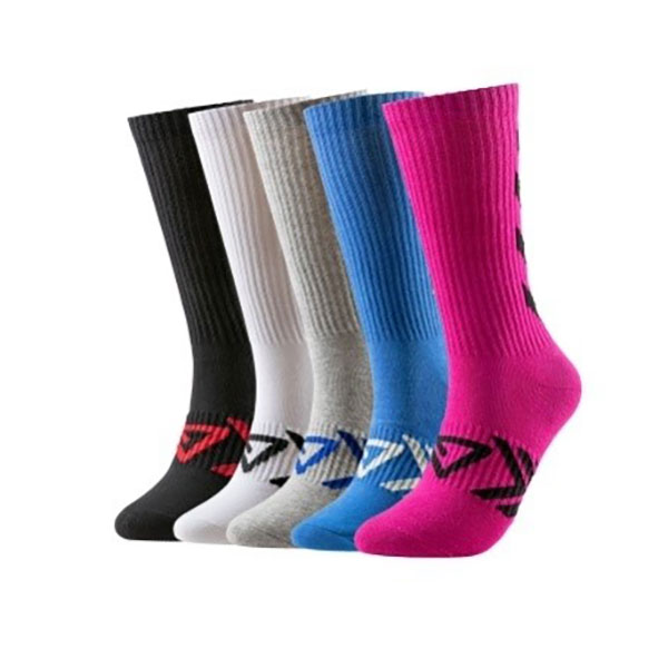 ¿Cómo elegir calcetines deportivos para deportes de verano?